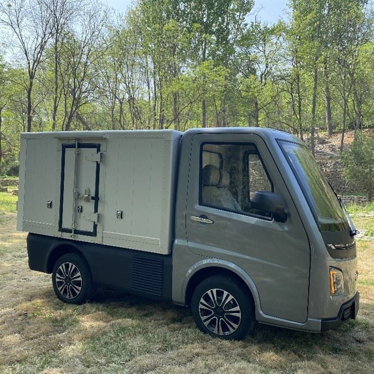 Carr Iompar Leictreach Runhorse Le Deimhniú CEE